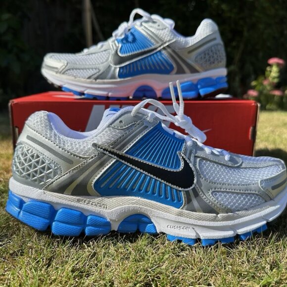 Nike Zoom Vomero 5 Photon Blue Silver Men's Size New - Picture 1 of 7